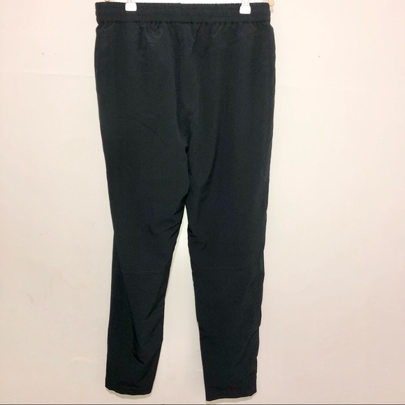 LOLË Black lined active wear,hiking, outdoor pants Size:medium - Picture 2 of 7